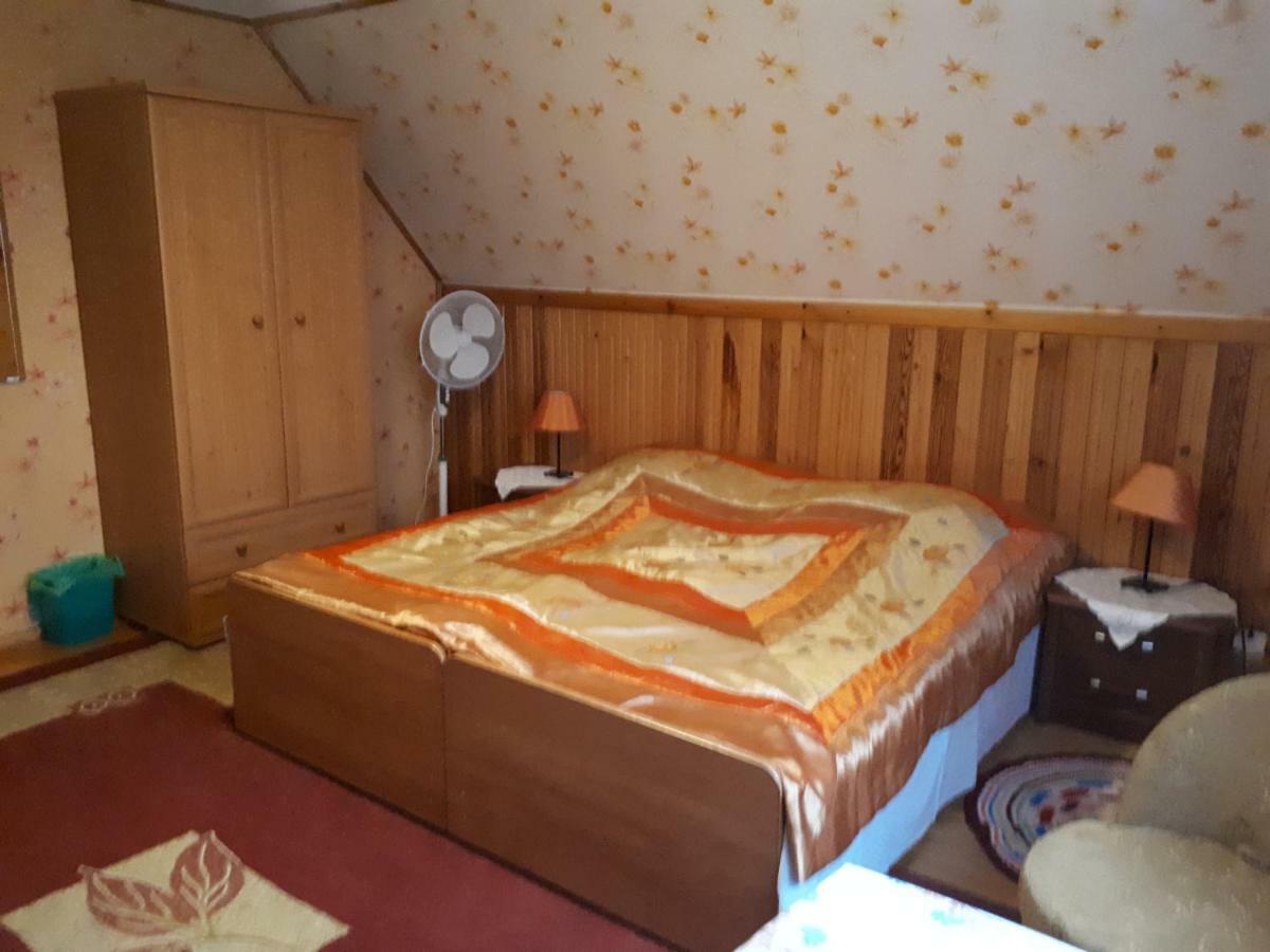 Appartamento Olsik Białowieża Esterno foto